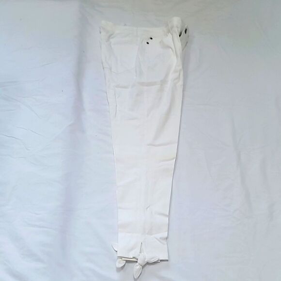 NWOT, Motto Women's Cropped Capris - Picture 6 of 6